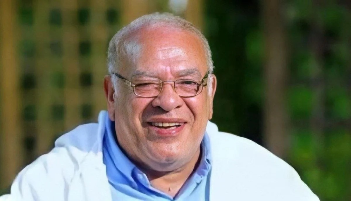 صلاح عبد الله يكشف كواليس ظهوره مع مصطفى قمر في كليب "قمر قمرين"