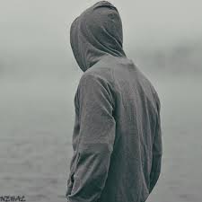 انا شاب عمري 37 سنه مطلق