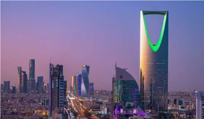 تباطؤ نمو القطاع الخاص غير النفطي في السعودية خلال ديسمبر