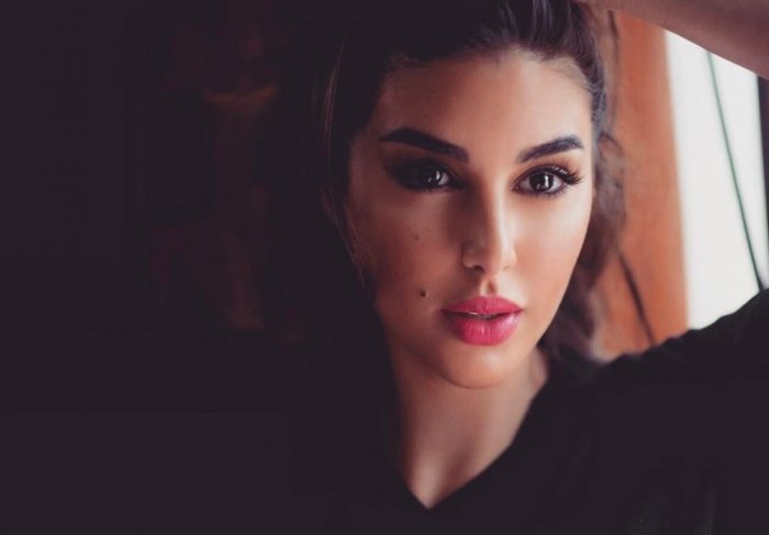 بالصور  ..  ياسمين صبري تتألق بالأسود في أحدث ظهور