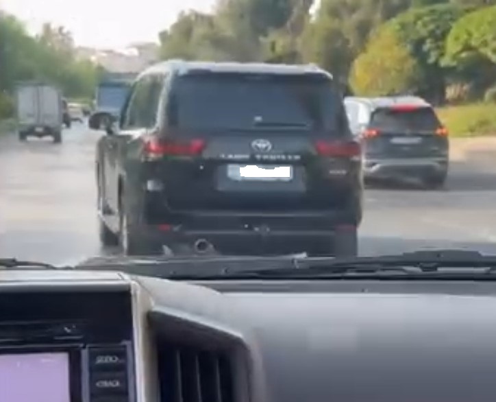 شـاهد  ..  صاحبة فيديو "الاستعراض" بالسيارة: هل لأني بنت "وبسوق" حولتم الفيديو لقضية رأي عام ؟