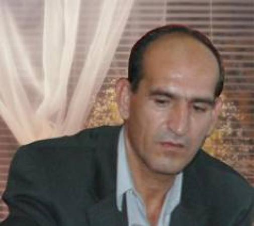 "إذا مات منا سيد قام سيد"