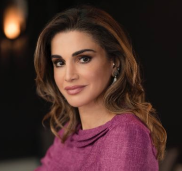 الملكة رانيا: نبدأ قرناً جديداً من مسيرة البناء والإنجاز 