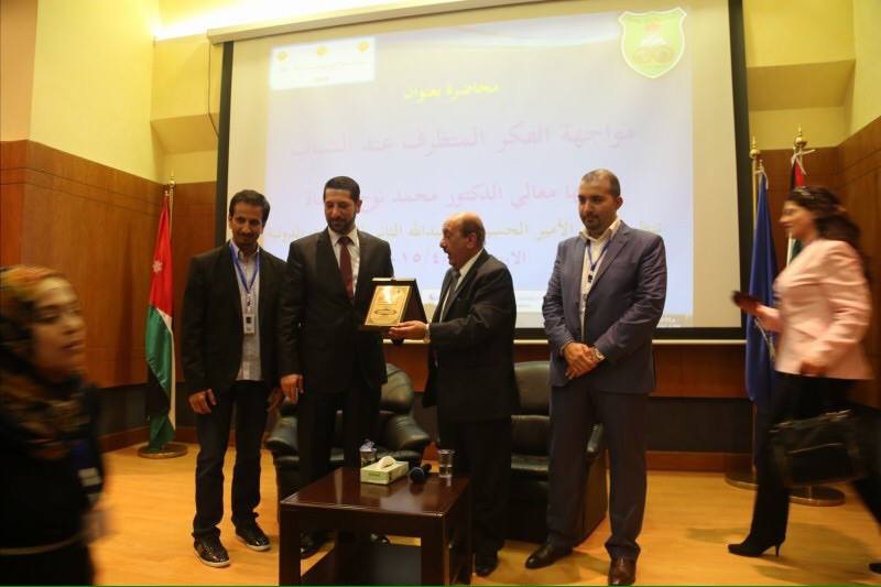 القضاه : الشباب المسلم  يتشوق إلى إسلام نقي خالص "صور "