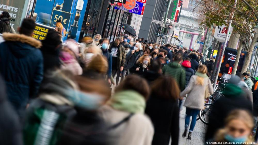 ألمانيا تلمح الى احتمال البدء بتخفيف الإغلاق قبل نهاية الشتاء
